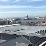 Luxury Onyx Penthouse With Sea Mountain Views By Cticc Cape Town
